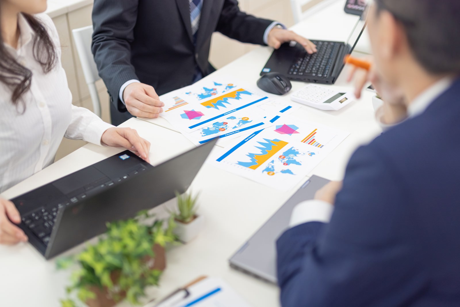 マスコミ業界向け　データ分析基盤の運用保守